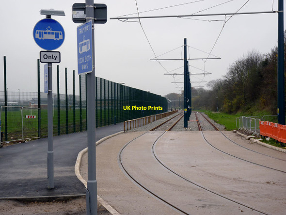 Photo 6"x4" Alongside the old railway embankment West Bridgford c2014