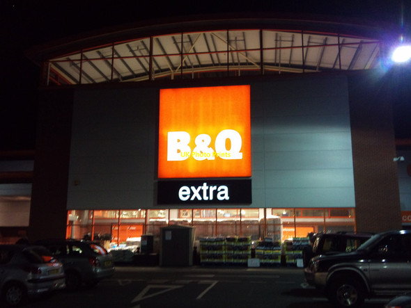 Photo 6"x4" Crewe: B&Q by night Crewe c2011