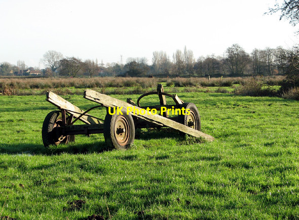Photo 6"x4" Old farm trailer Lower Thurlton c2014