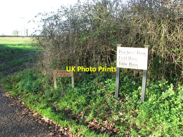 Photo 6"x4" Signs beside the access road to Virginia Farm House Elsing c2014