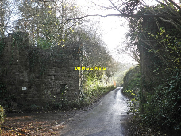 Photo 6"x4" Railway bridge abutments Castle\/ST0928 c2014