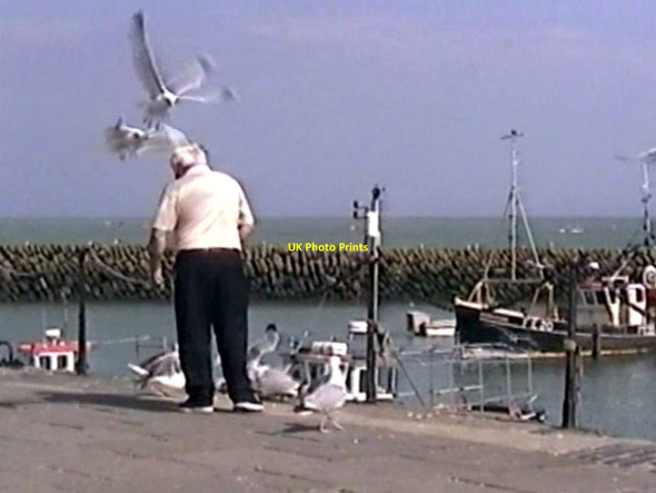 Photo 6"x4" Folkestone - 1999 Folkestone c1999 P1