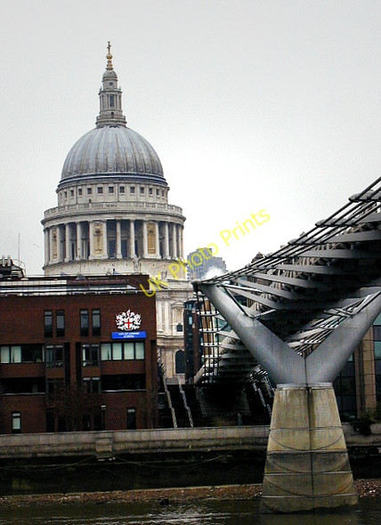 Photo 6"x4" Millennium Bridge London c2008