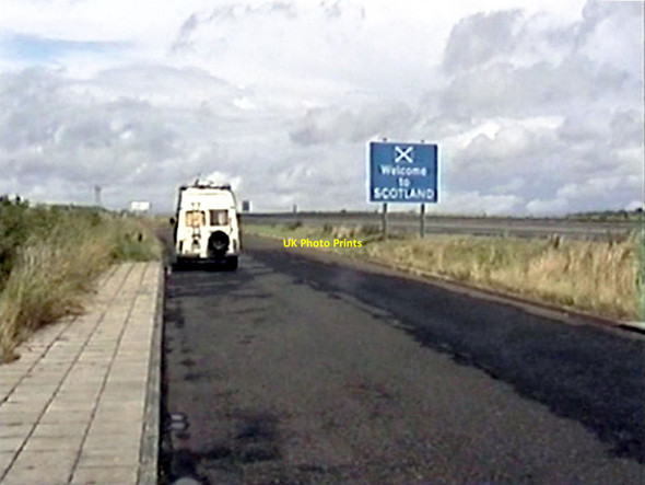 Photo 6"x4" Lamberton - 1999 Marshall Meadows c1999