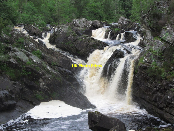 Photo 6"x4" Falls of Rogie near Contin (close up) Craigdarroch\/NH4457 c2014