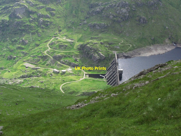 Photo 6"x4" View from W slopes of Ben Vorlich (Lomond) down to Loch Sloy Dam Inveruglas c2014