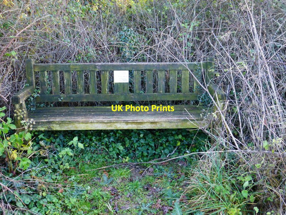 Photo 6"x4" Memorial seat by The Monarch's Way Rushmore c2014