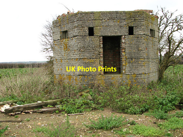 Photo 6"x4" WW2 type-22 pillbox Swaffham c2014 P1