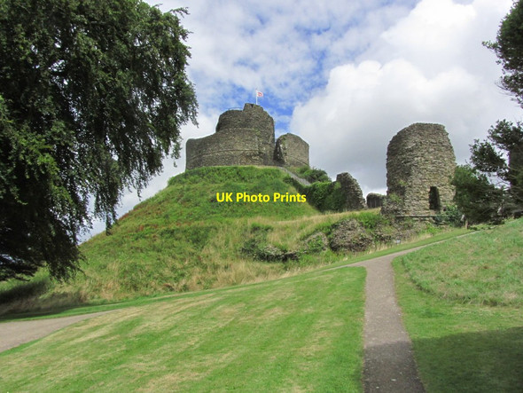 Photo 6"x4" Launceston - View up to Castle Keep Launceston c2014