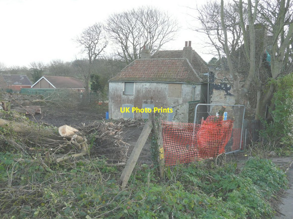 Photo 6"x4" Cliffe Place, Station Road Martin Mill c2014