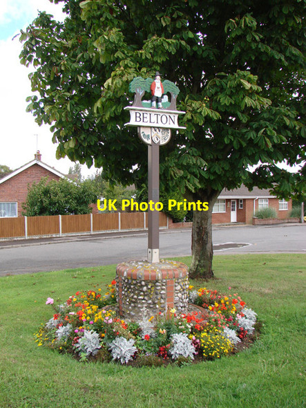 Photo 6"x4" Belton village sign Belton\/TG4802 c2008