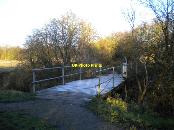 Photo 6"x4" Frosty swing bridge over the Nottingham Canal Eastwood\/SK4646 c2014