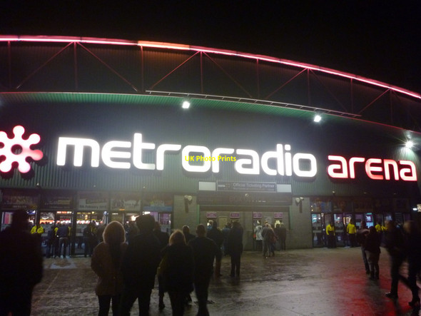Photo 6"x4" Tyneside Townscape : Approaching The Metro Radio Arena, Newcastle Newcastle upon Tyne c2014