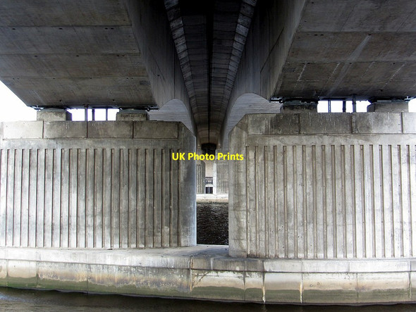 Photo 6"x4" Massive piers under the Blaydon Road Bridge Blaydon c2015