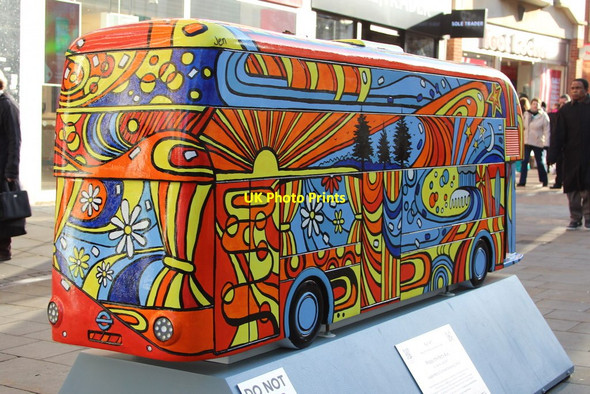 Photo 6"x4" Bus Art, 'Poppy the Party Bus' Croydon\/TQ3365 c2015