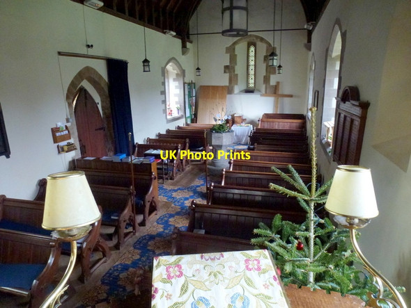 Photo 6"x4" St. Luke's church, Ullingswick, interior, 2 Ullingswick c2014