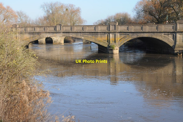 Photo 6"x4" Pershore Bridge Pershore c2014