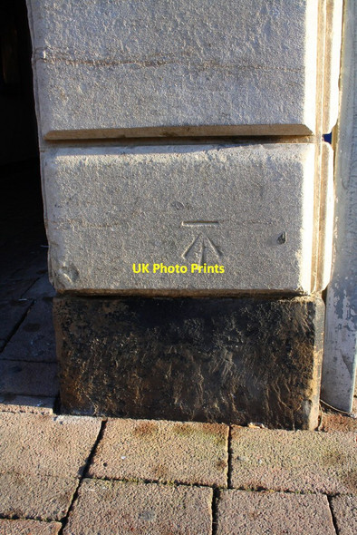 Photo 6"x4" Benchmark on the Town Hall Loughborough c2015