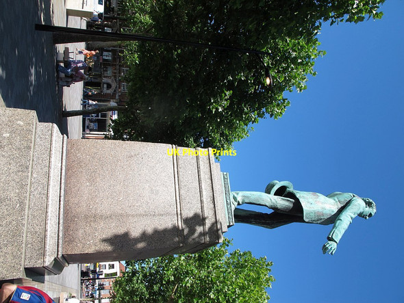 Photo 6"x4" Statue of Henry Fawcett Salisbury c2014