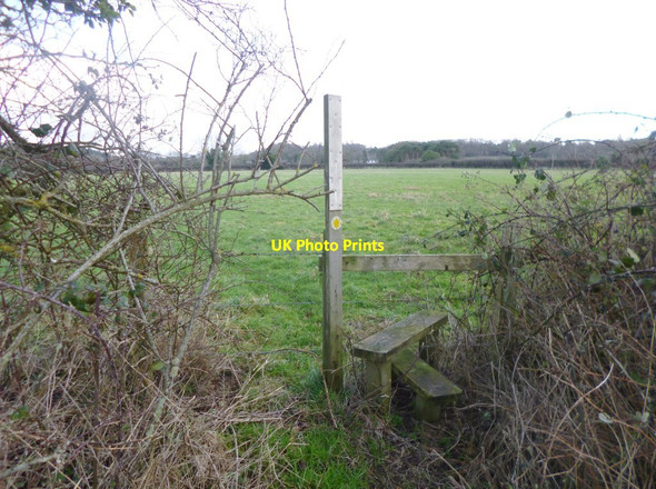 Photo 6"x4" Bickton, stile & marker Fordingbridge c2015