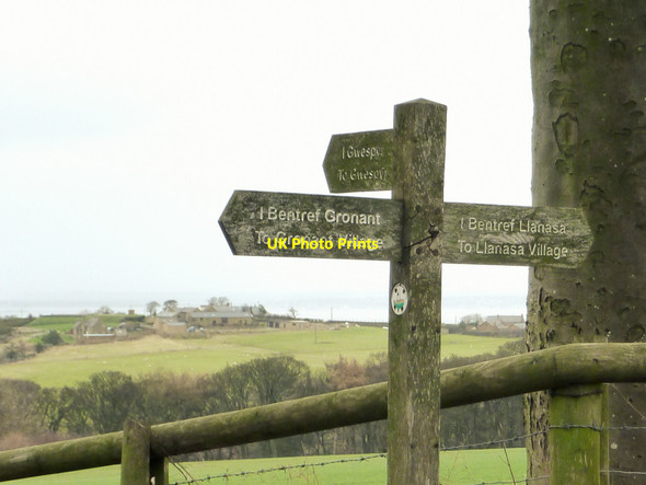 Photo 6"x4" Footpath sign on the Gronant and Gwespyr Circular Walk Llanasa c2015