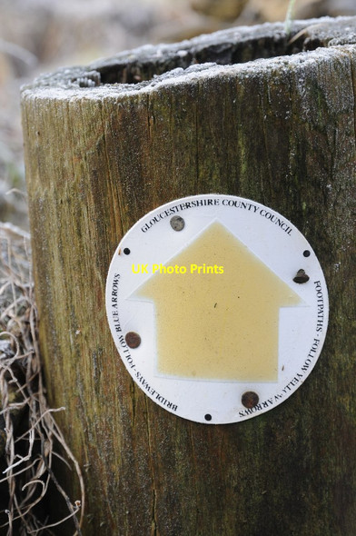 Photo 6"x4" Gloucestershire footpath sign Farmcote\/SP0628 c2015
