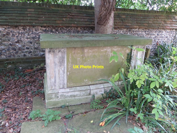 Photo 6"x4" Tree by the tomb Wallingford c2014