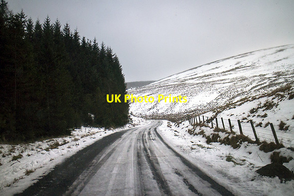Photo 6"x4" B934 in winter Glendevon\/NN9904 c2015