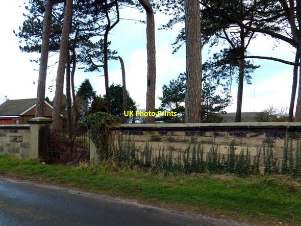 Photo 6"x4" Friends Burial Grounds (Quaker) Scarth Hill c2015