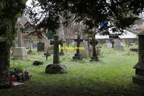 Photo 6"x4" Holy Trinity Churchyard New Headington c2014