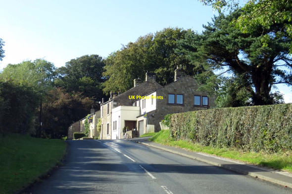 Photo 6"x4" Clitheroe Road passes Moor Nook New Row\/SD6438 c2014