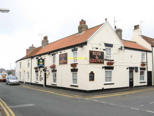 Photo 6"x4" The Rose & Crown, Flamborough Flamborough c2014