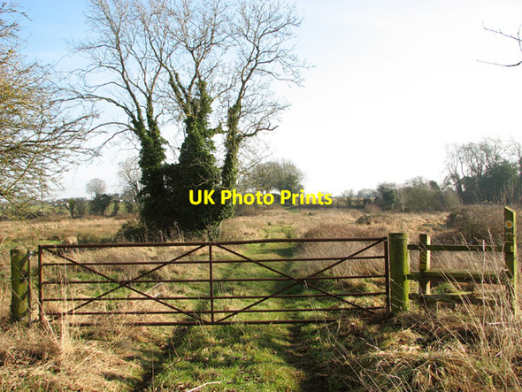 Photo 6"x4" Gate and stile on path to Mill Lane Hengrave\/TG1319 c2015