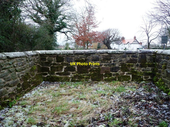 Photo 6"x4" A stray's view of Capenhurst pinfold Capenhurst c2015