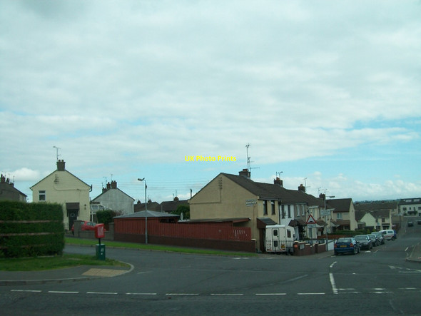 Photo 6"x4" Main Avenue on the Derrybeg Estate, Newry Newry c2014