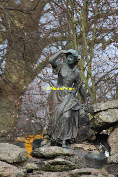 Photo 6"x4" Sculpture, Albany Street Camden Town c2015