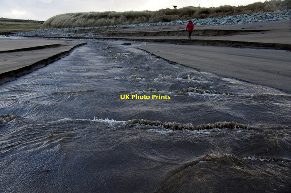 Photo 6"x4" Burn of Norwick on Norwick beach Kirkaton c2015 P1