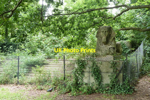 Photo 6"x4" Sphinx, Crystal Palace Park Penge c2011