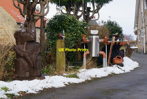 Photo 6"x4" Garden ornaments at Poulter House, Upper Langwith Shirebrook c2015