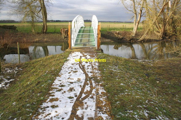 Photo 6"x4" Footbridge across River Thame near Lower Grange Drayton St Leonard c2015