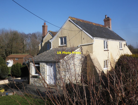 Photo 6"x4" Cottage at Yew Farm Stewley c2015