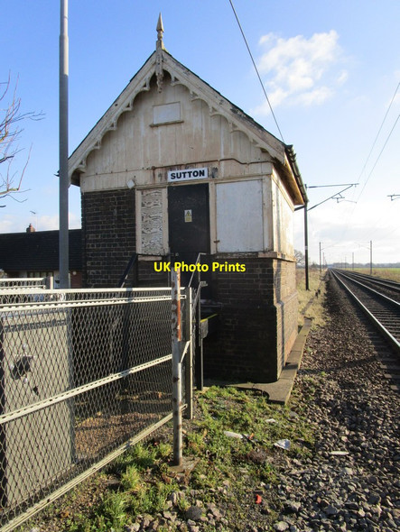 Photo 6"x4" Sutton signalbox Barnby Moor c2015