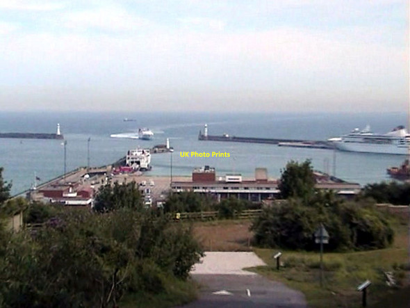 Photo 6"x4" Dover - 2001 Dover\/TR3141 c2001 P1