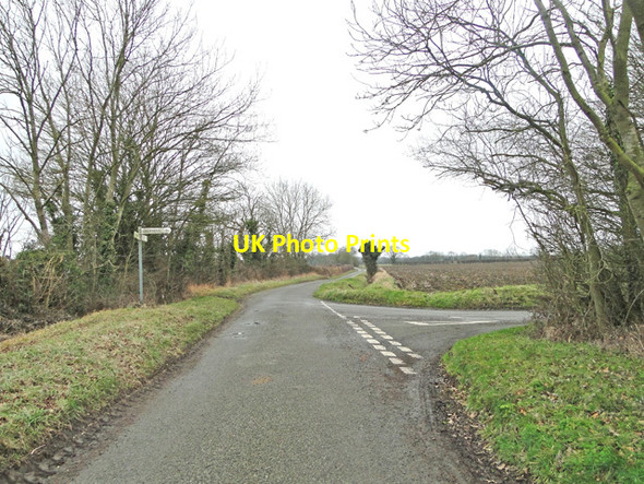 Photo 6"x4" The Green at the junction with Bussey's Loke Hempnall c2015
