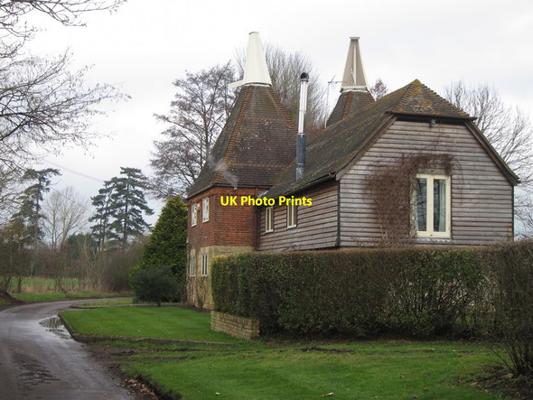 Photo 6"x4" Brandenbury Oast Collier Street c2015