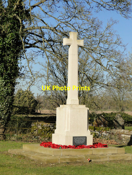 Photo 6"x4" The War Memorial near East Wretham St. Ethelbert's church East Wretham\/TL9190 c2015
