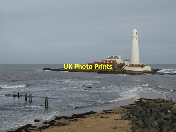 Photo 6"x4" St Mary's Island and Lighthouse Whitley Sands c2015
