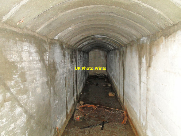 Photo 6"x4" Air raid shelter (interior) Lundy Green c2015