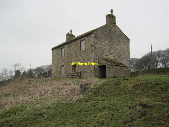 Photo 6"x4" Lowtown Farmhouse (derelict) Blenkinsopp Hall c2015