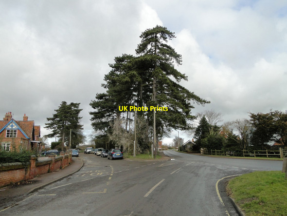 Photo 6"x4" Near the school looking towards the fire station, Orford Orford\/TM4249 c2015